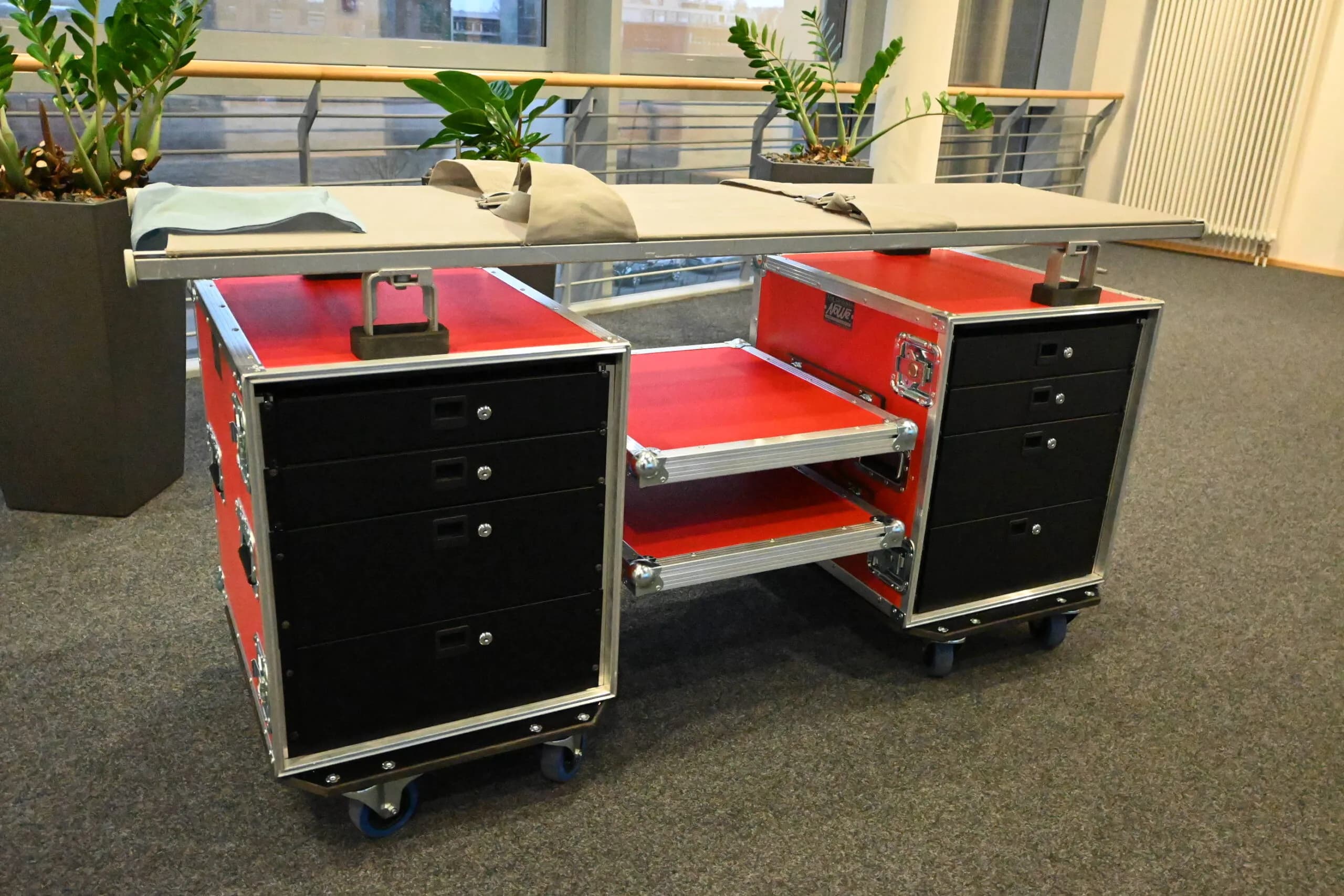 NoWe Mobiler Behandlungsplatz 2